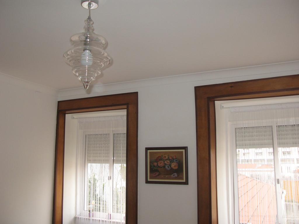 Apartment Estrela Heart Lisbona Esterno foto